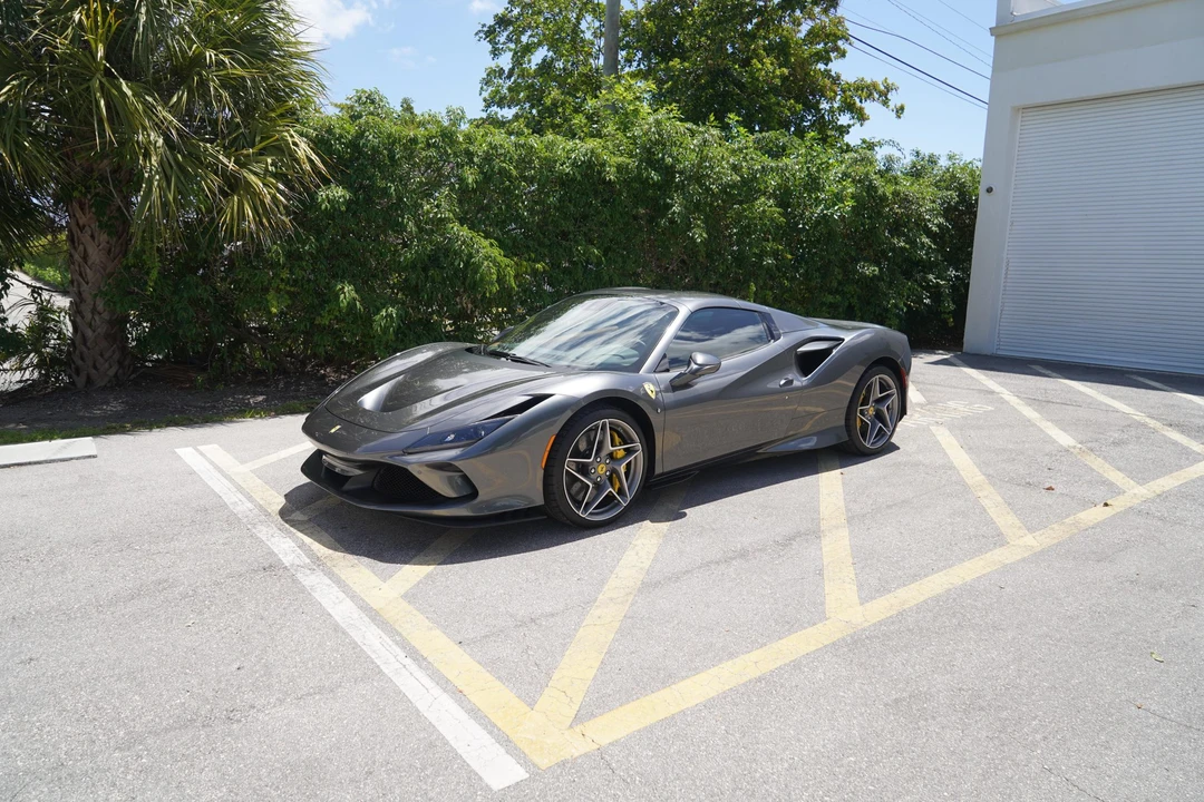 2022 Ferrari F8 Spider - Image 10 of 31