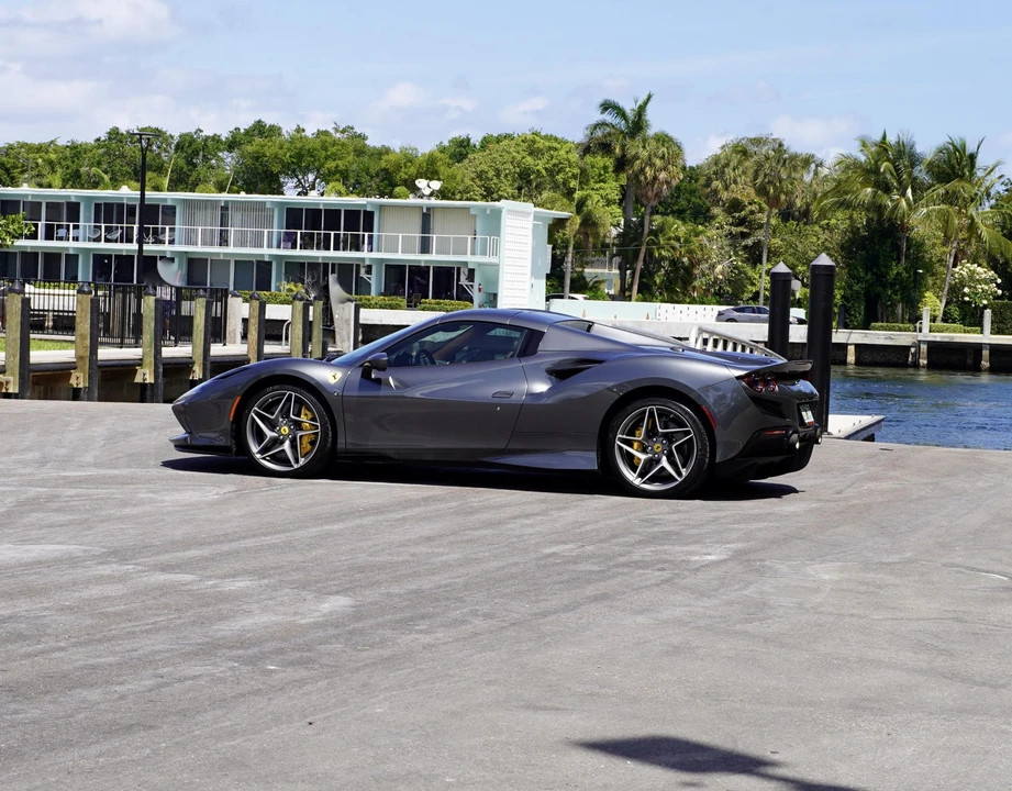 2022 Ferrari F8 Spider - Image 19 of 31