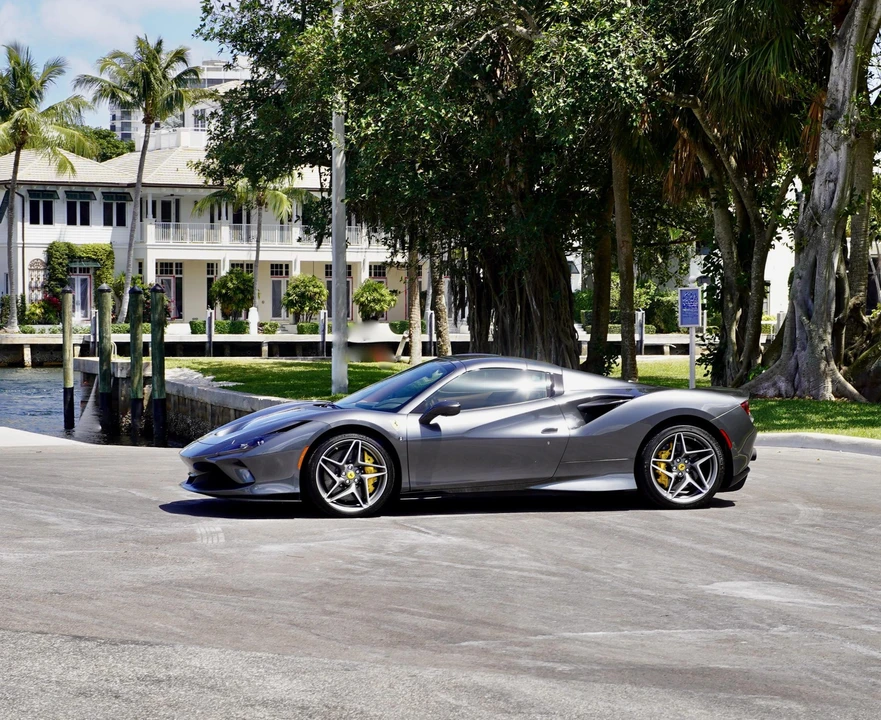 2022 Ferrari F8 Spider - Image 16 of 31