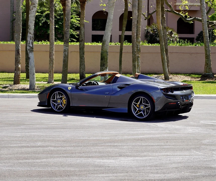2022 Ferrari F8 Spider - Image 20 of 31