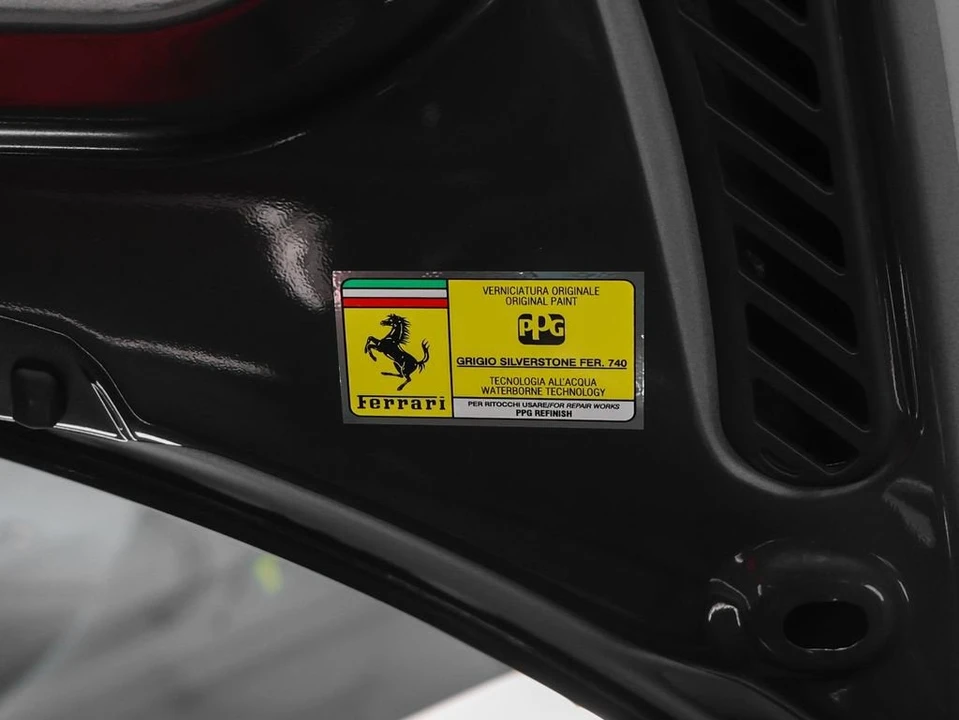 2022 Ferrari F8 Spider - Image 18 of 31