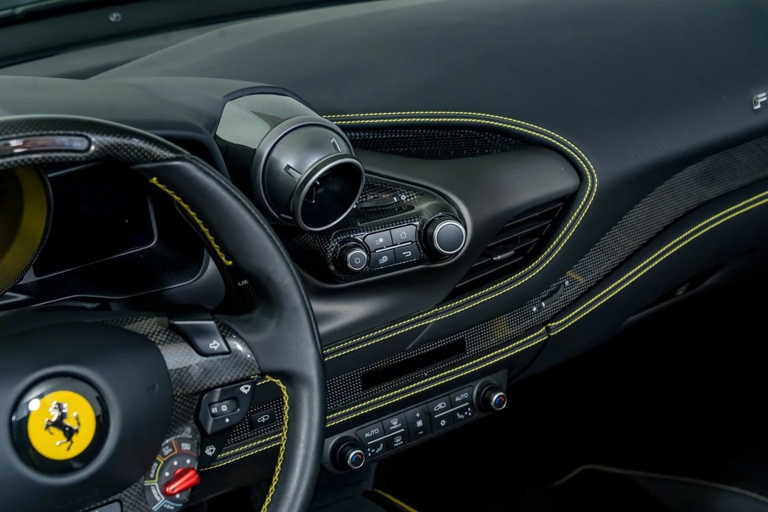2022 Ferrari F8 Spider - Image 30 of 31