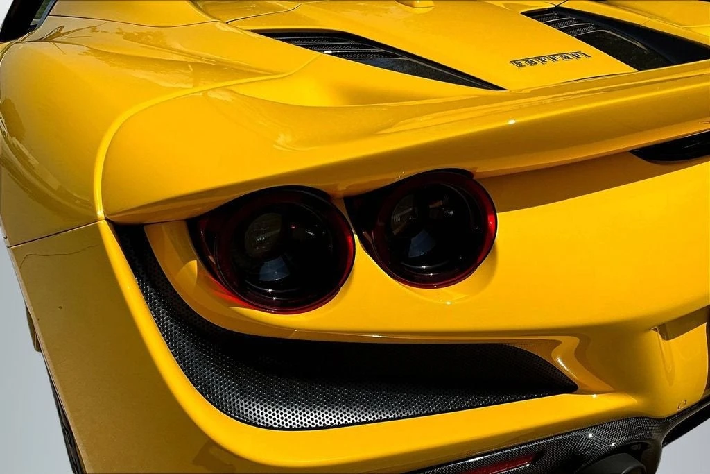 2022 Ferrari F8 Spider - Image 20 of 30