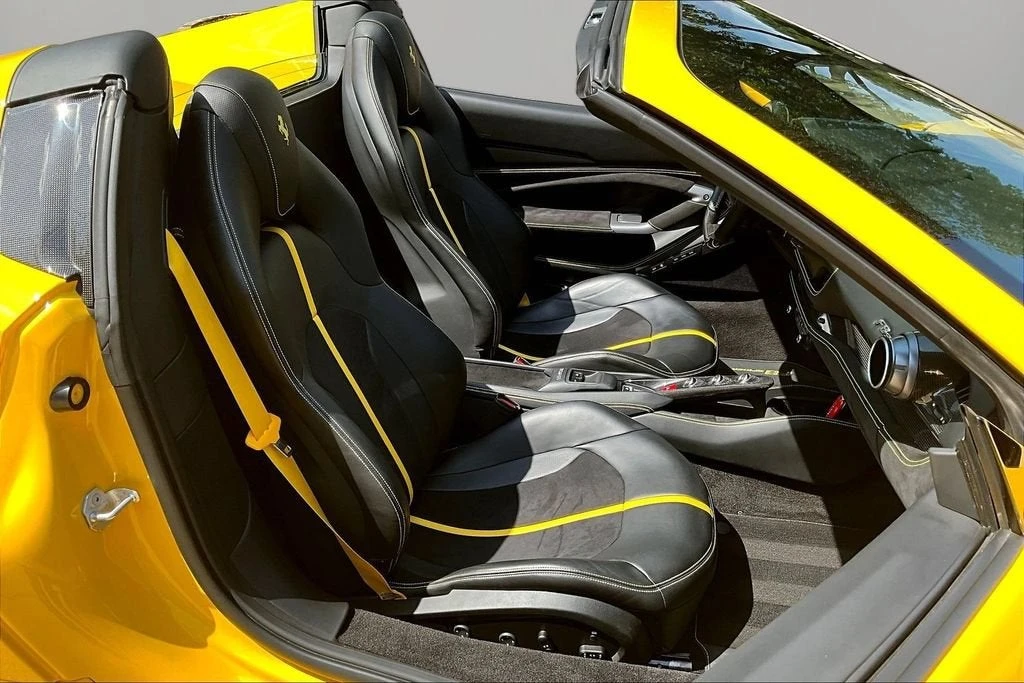 2022 Ferrari F8 Spider - Image 23 of 30
