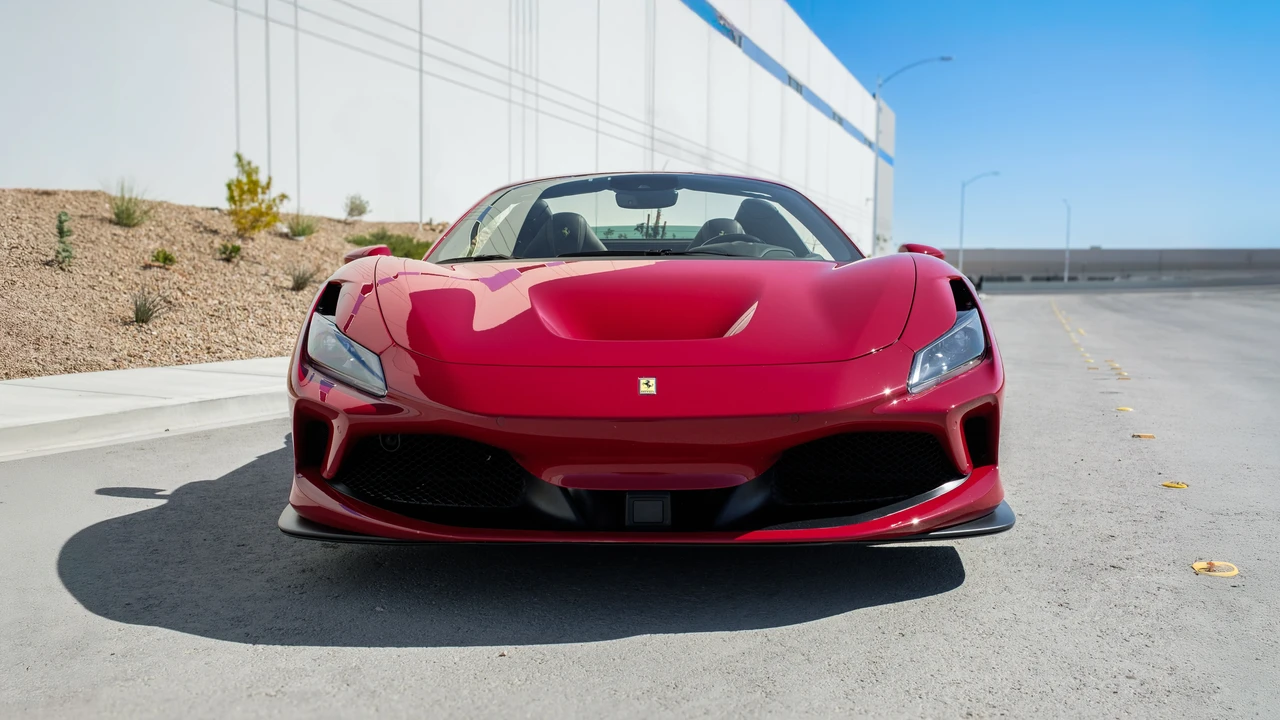2022 Ferrari F8 Spider - Image 4 of 31