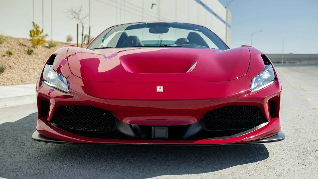 2022 Ferrari F8 Spider - Image 26 of 31