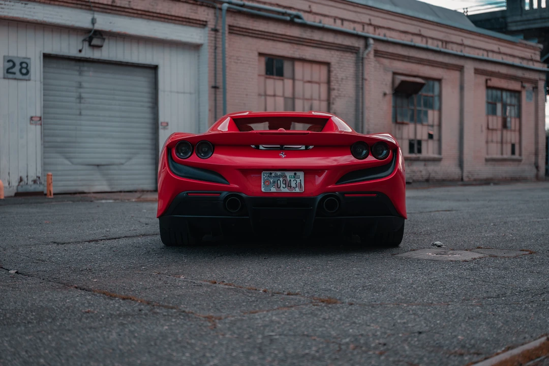 2022 Ferrari F8 Spider - Image 7 of 31