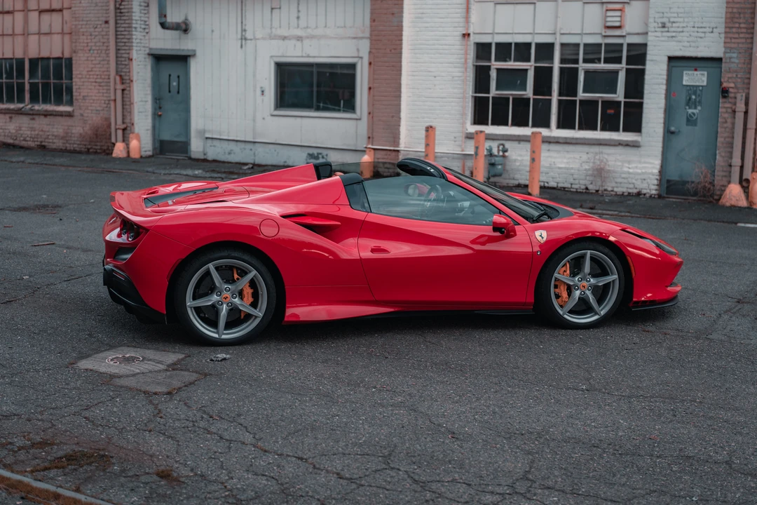 2022 Ferrari F8 Spider - Image 28 of 31