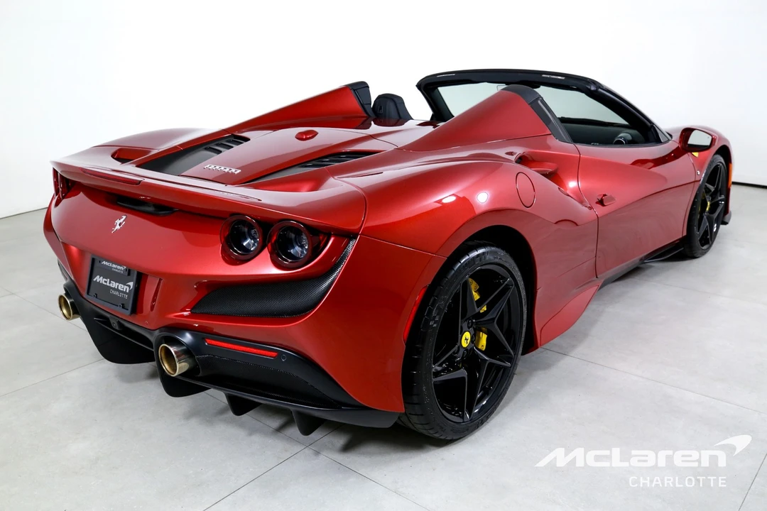 2022 Ferrari F8 Spider - Image 9 of 12