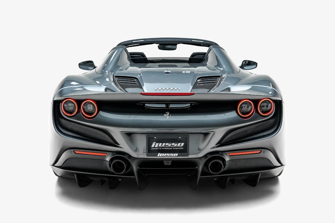 2022 Ferrari F8 Spider - Image 13 of 31