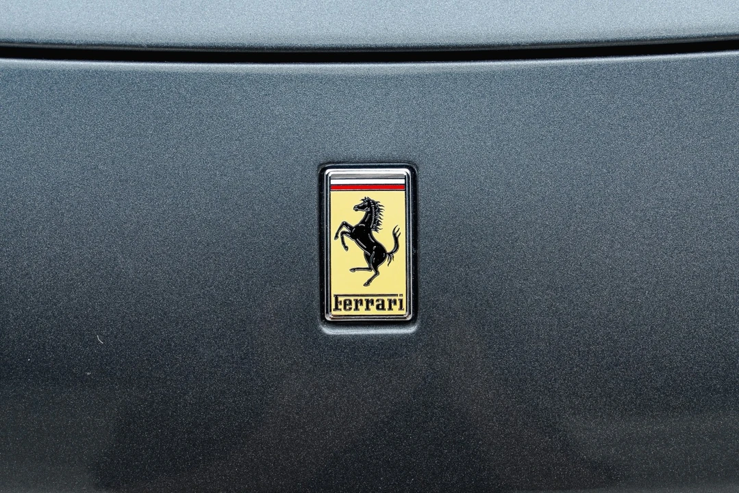 2022 Ferrari F8 Spider - Image 29 of 31