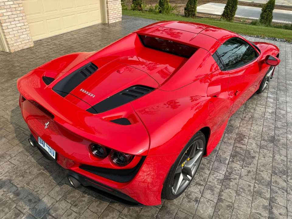 2022 Ferrari F8 Spider - Image 15 of 31