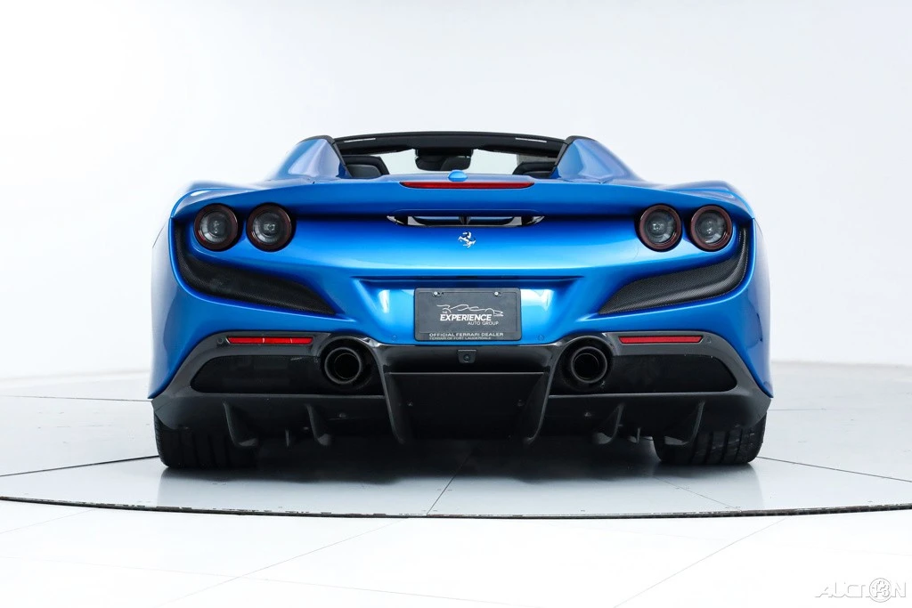 2022 Ferrari F8 Spider - Image 9 of 21