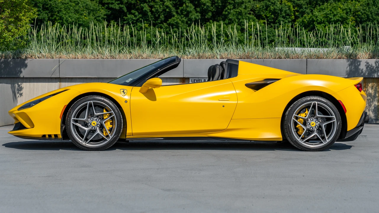 2022 Ferrari F8 Spider - Image 4 of 31