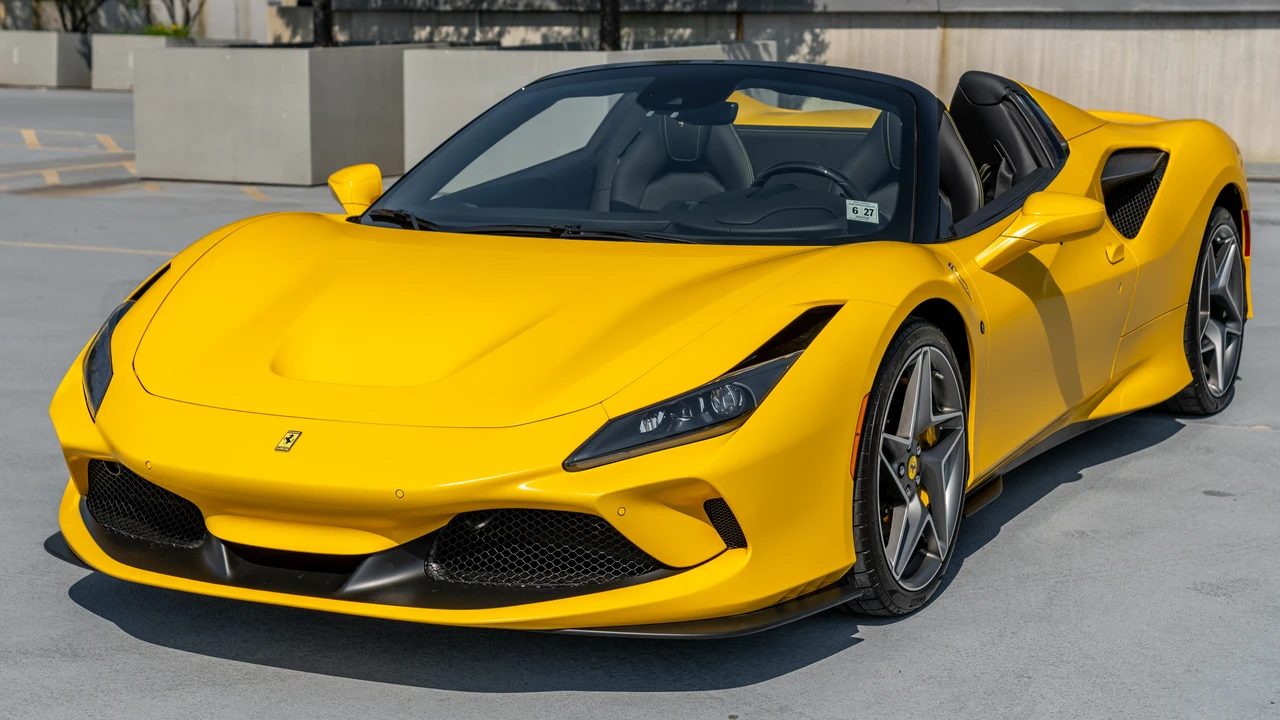 2022 Ferrari F8 Spider - Image 8 of 31