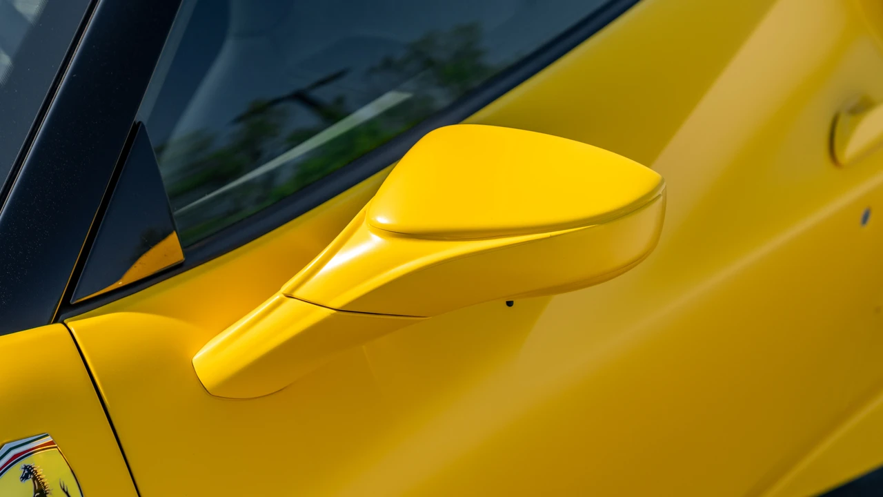 2022 Ferrari F8 Spider - Image 20 of 31