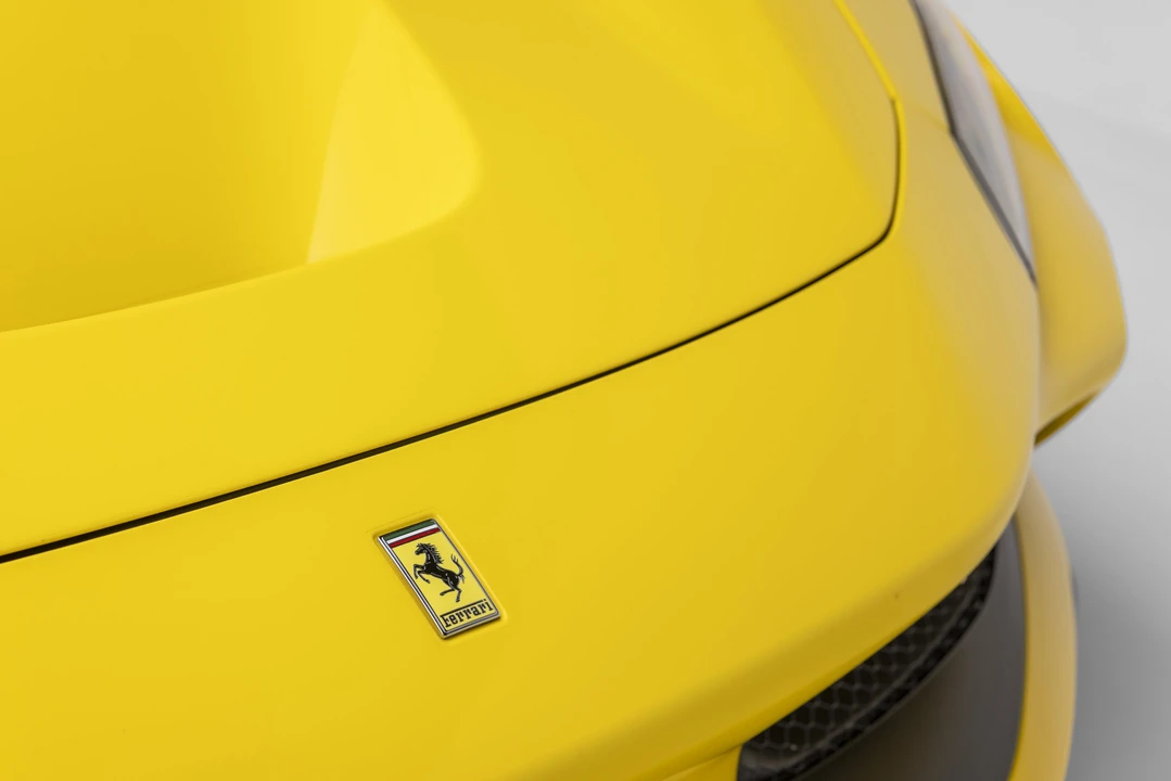 2022 Ferrari F8 Spider - Image 30 of 31
