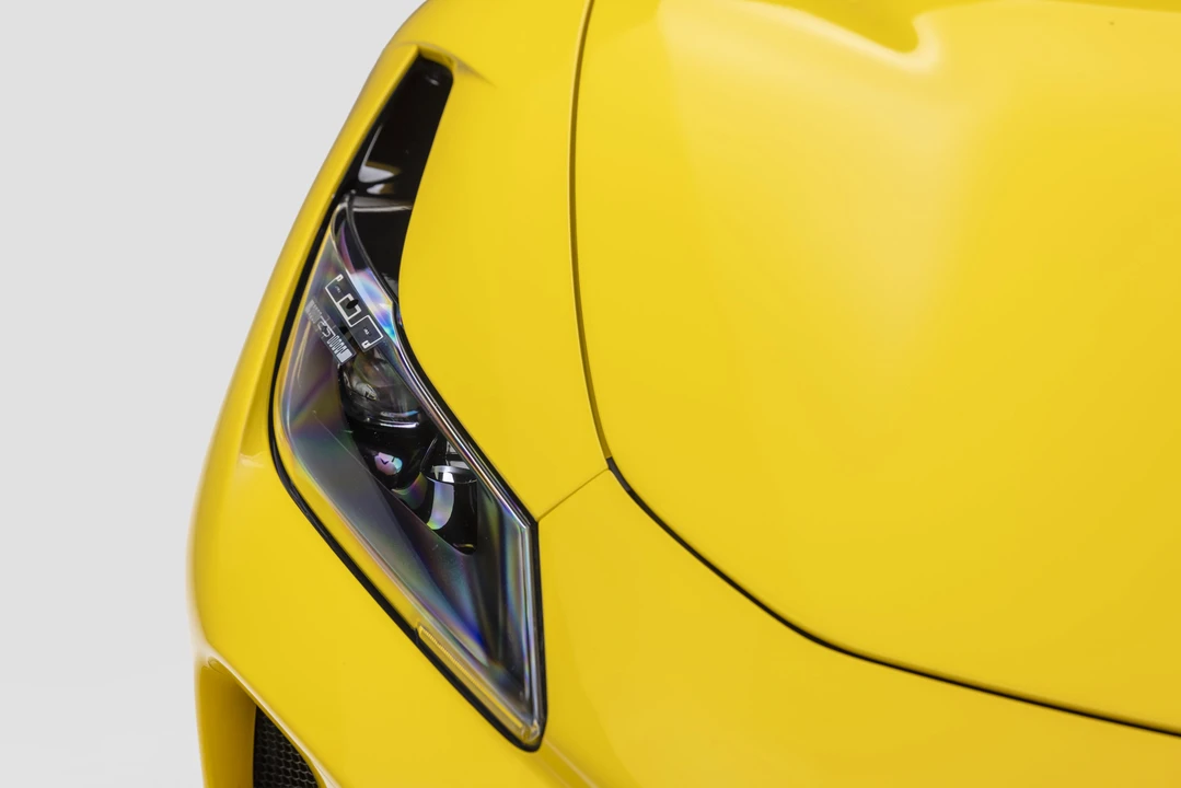 2022 Ferrari F8 Spider - Image 28 of 31