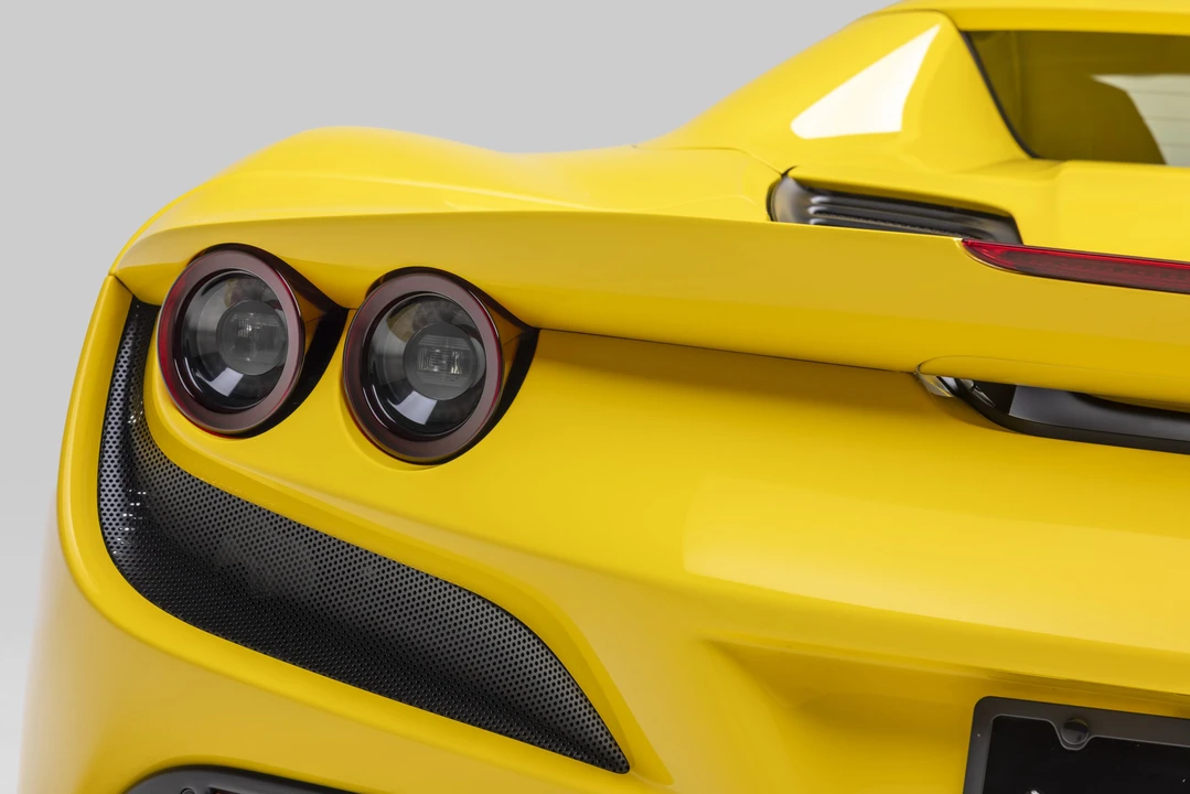 2022 Ferrari F8 Spider - Image 20 of 31