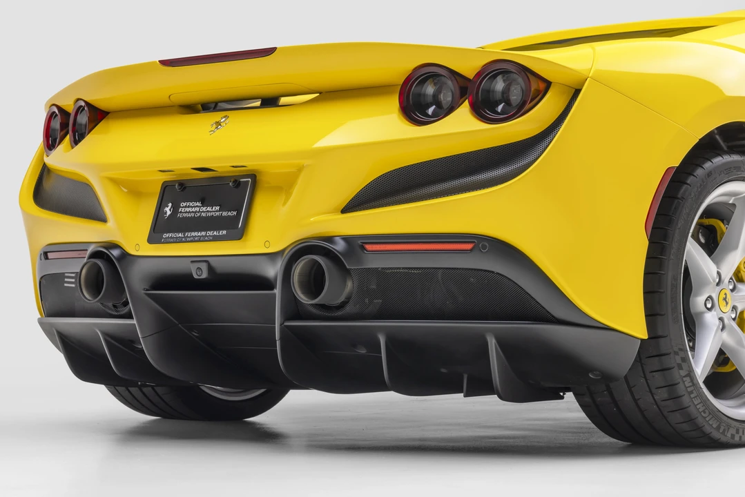 2022 Ferrari F8 Spider - Image 16 of 31