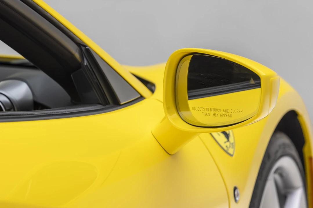 2022 Ferrari F8 Spider - Image 25 of 31