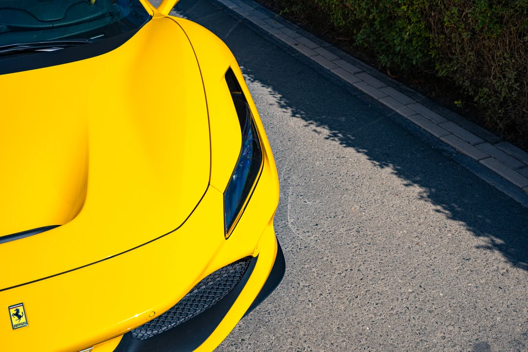 2022 Ferrari F8 Spider - Image 11 of 31
