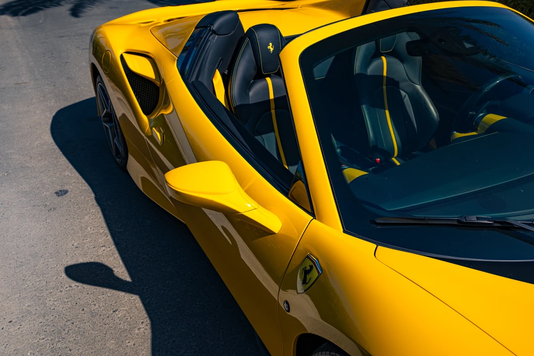 2022 Ferrari F8 Spider - Image 14 of 31