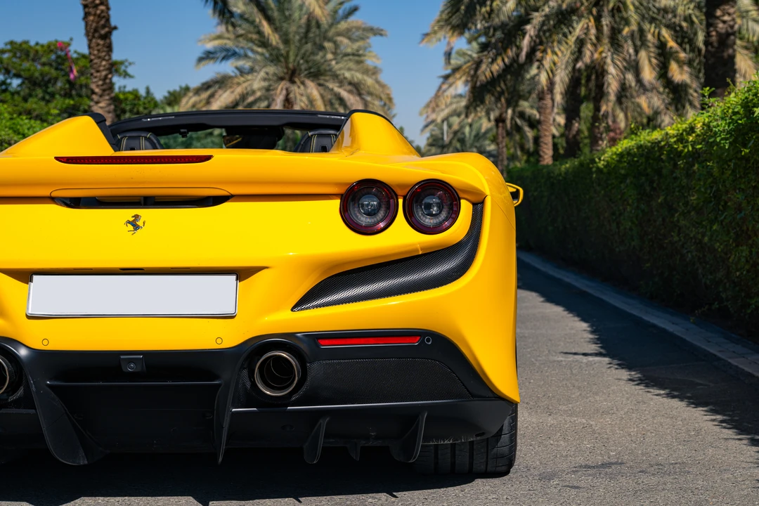 2022 Ferrari F8 Spider - Image 23 of 31