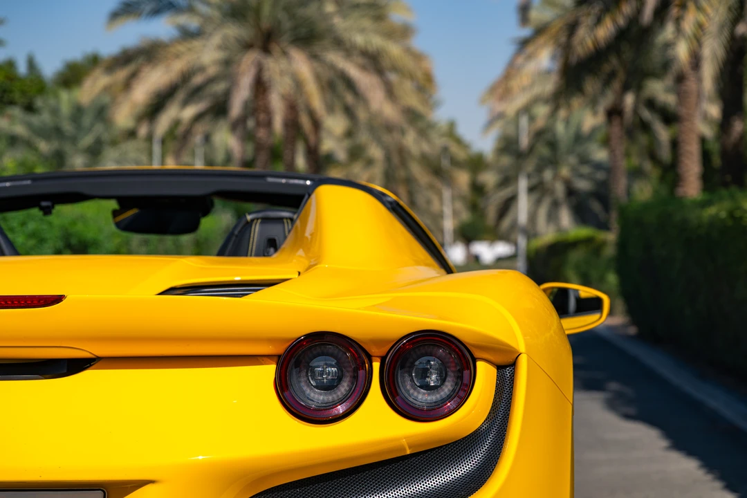 2022 Ferrari F8 Spider - Image 15 of 31
