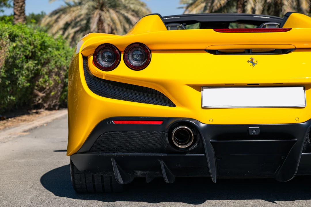 2022 Ferrari F8 Spider - Image 26 of 31
