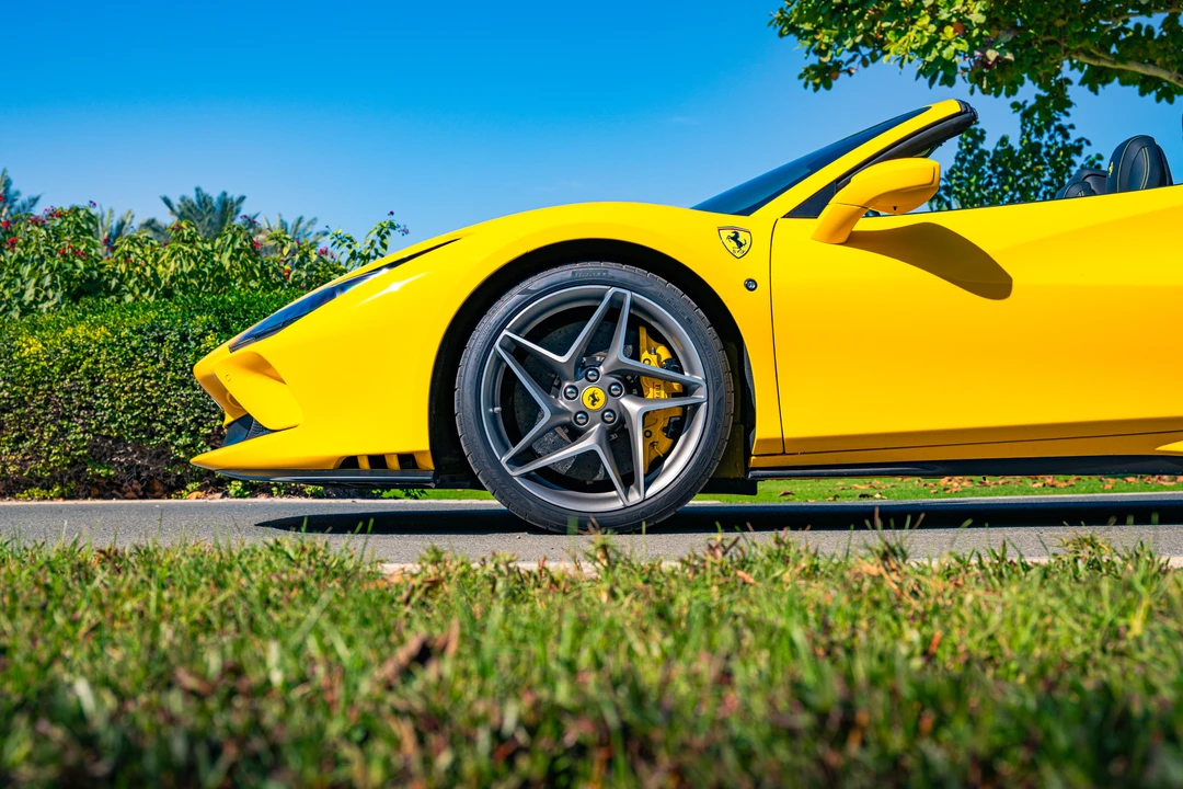 2022 Ferrari F8 Spider - Image 30 of 31