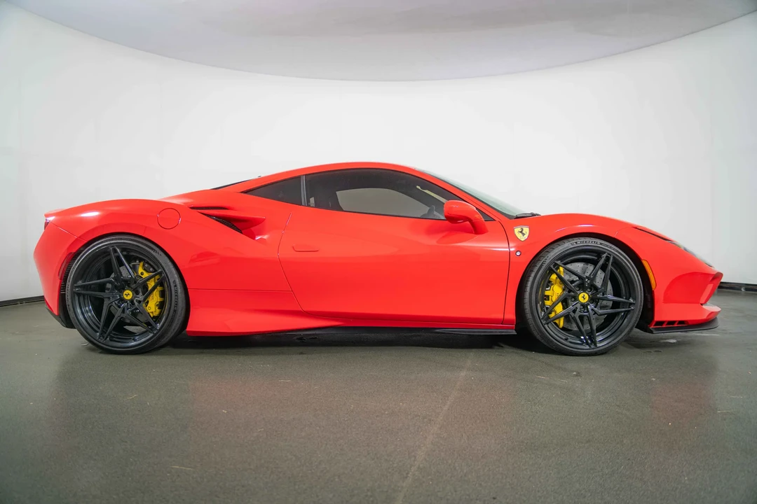 2022 Ferrari F8 Tributo - Image 9 of 31