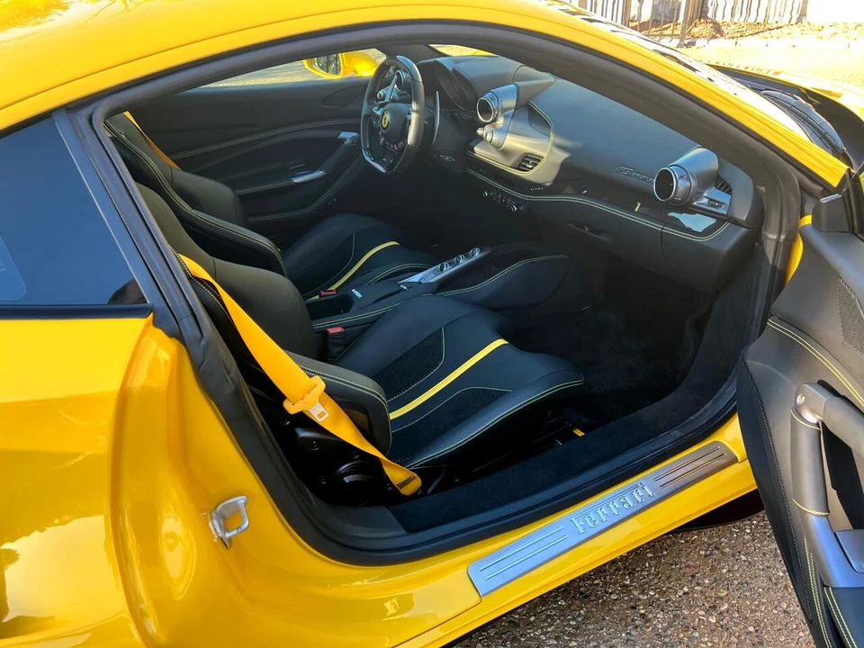 2022 Ferrari F8 Tributo - Image 13 of 21