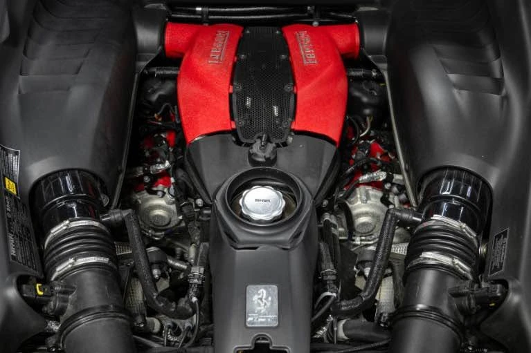 2022 Ferrari F8 Tributo - Image 9 of 12