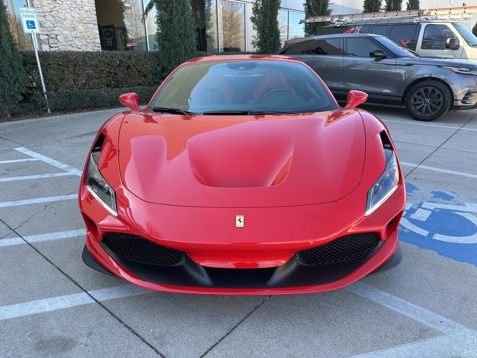 2022 Ferrari F8 Tributo - Image 10 of 12