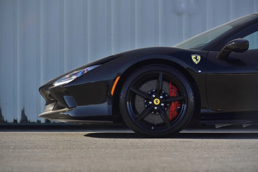 2022 Ferrari F8 Tributo - Image 7 of 31