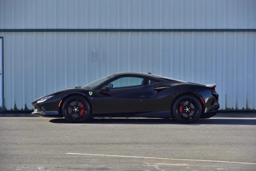 2022 Ferrari F8 Tributo - Image 2 of 31