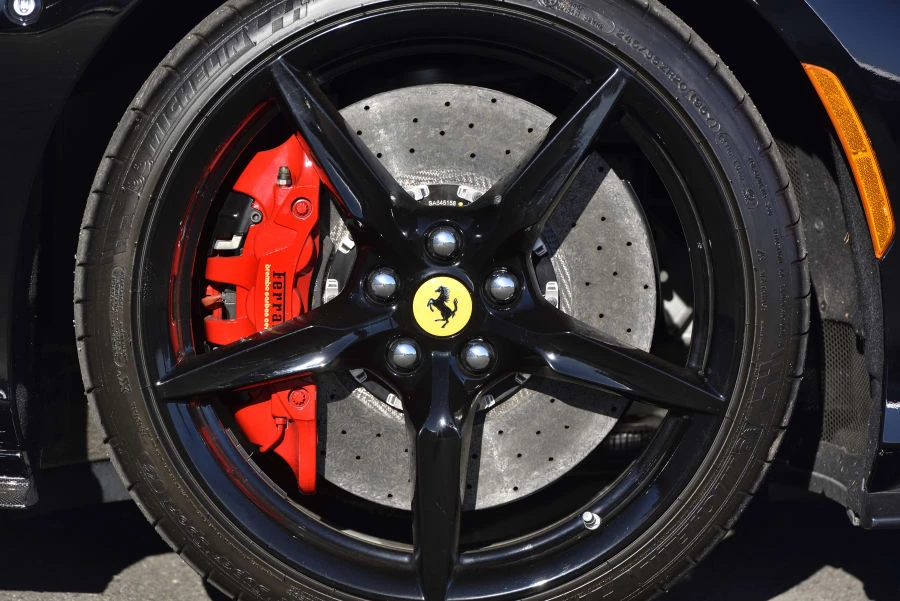 2022 Ferrari F8 Tributo - Image 13 of 31
