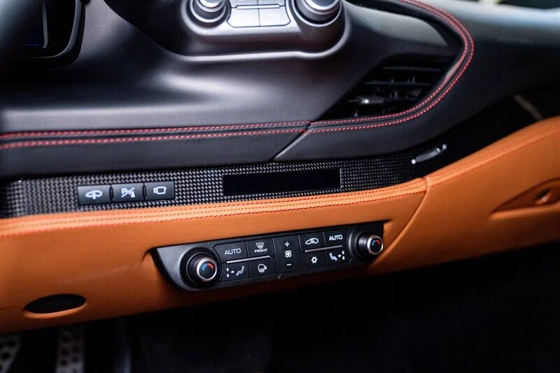 2022 Ferrari F8 Tributo - Image 11 of 31
