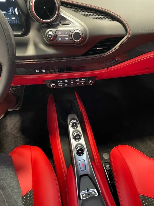 2022 Ferrari F8 Tributo - Image 19 of 30