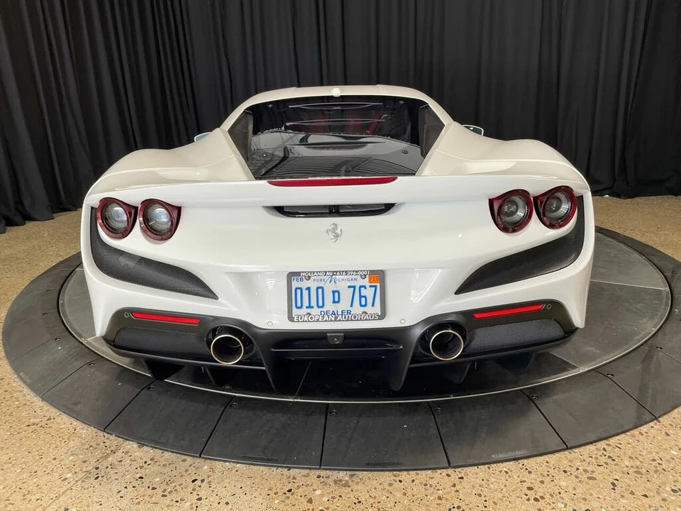 2022 Ferrari F8 Tributo - Image 8 of 30