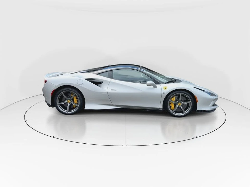2022 Ferrari F8 Tributo - Image 9 of 31