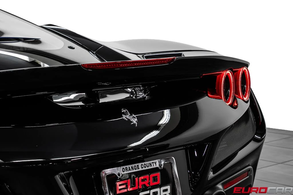 2022 Ferrari F8 Tributo - Image 22 of 31
