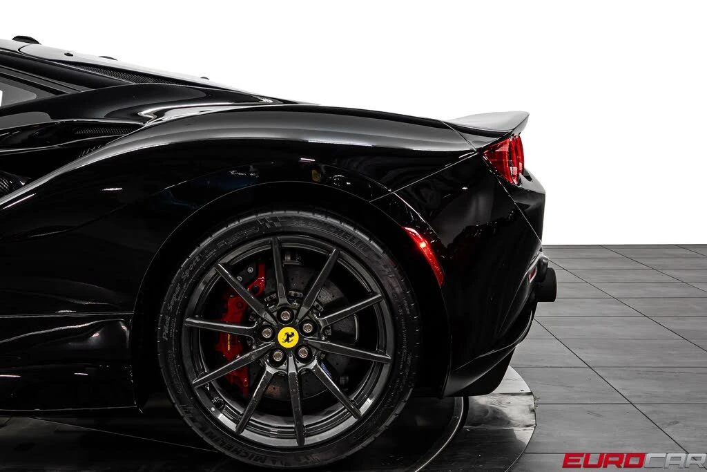 2022 Ferrari F8 Tributo - Image 17 of 31