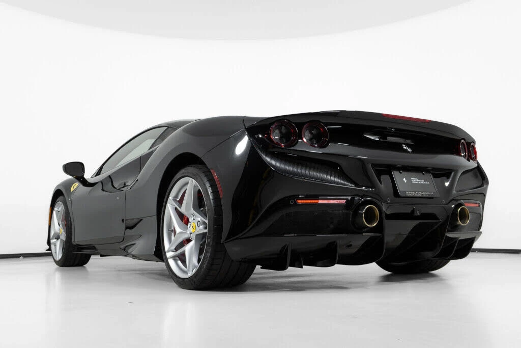 2022 Ferrari F8 Tributo - Image 17 of 31