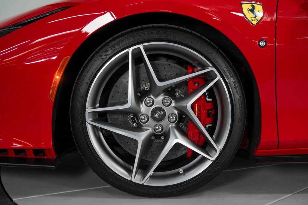 2022 Ferrari F8 Tributo - Image 17 of 31