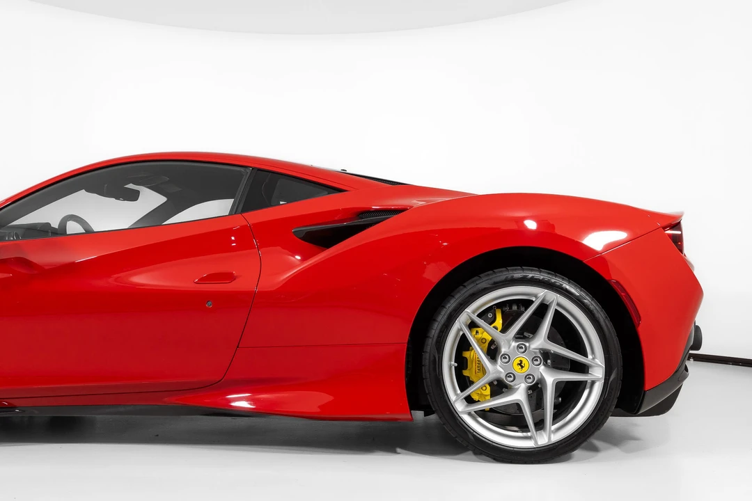 2022 Ferrari F8 Tributo - Image 16 of 31
