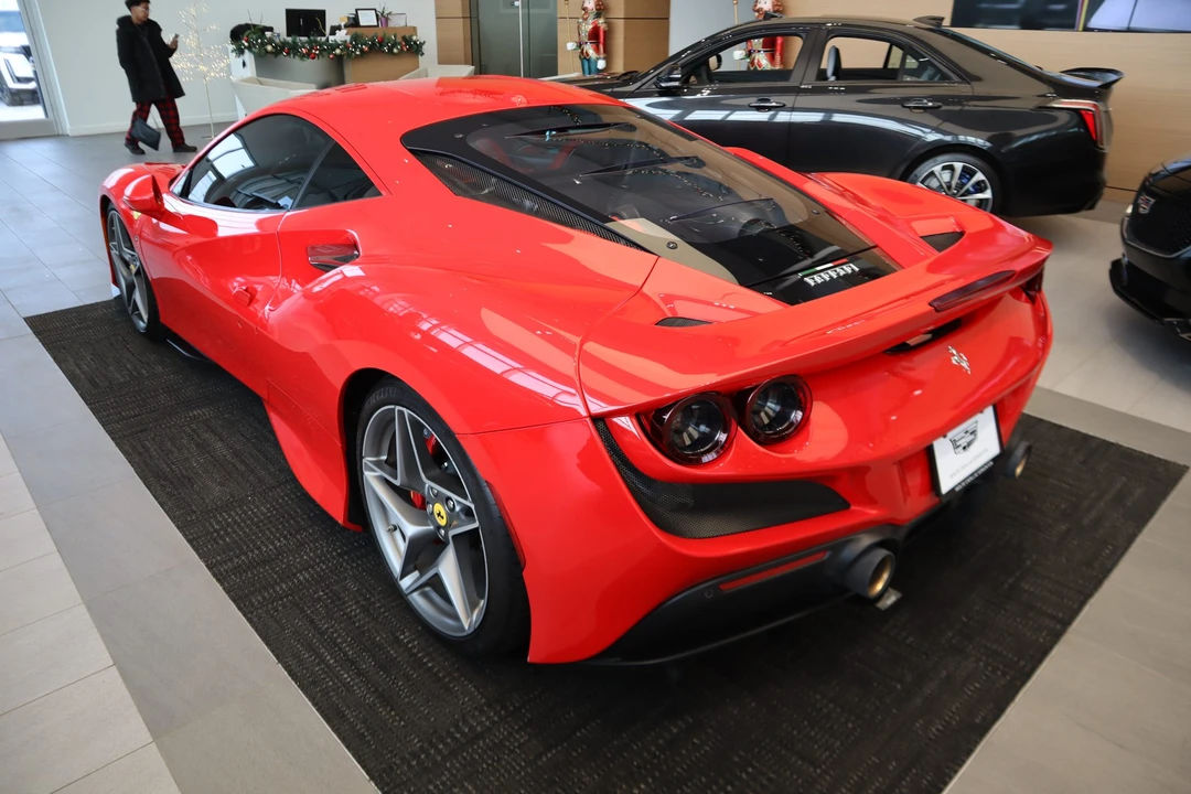 2022 Ferrari F8 Tributo - Image 12 of 31