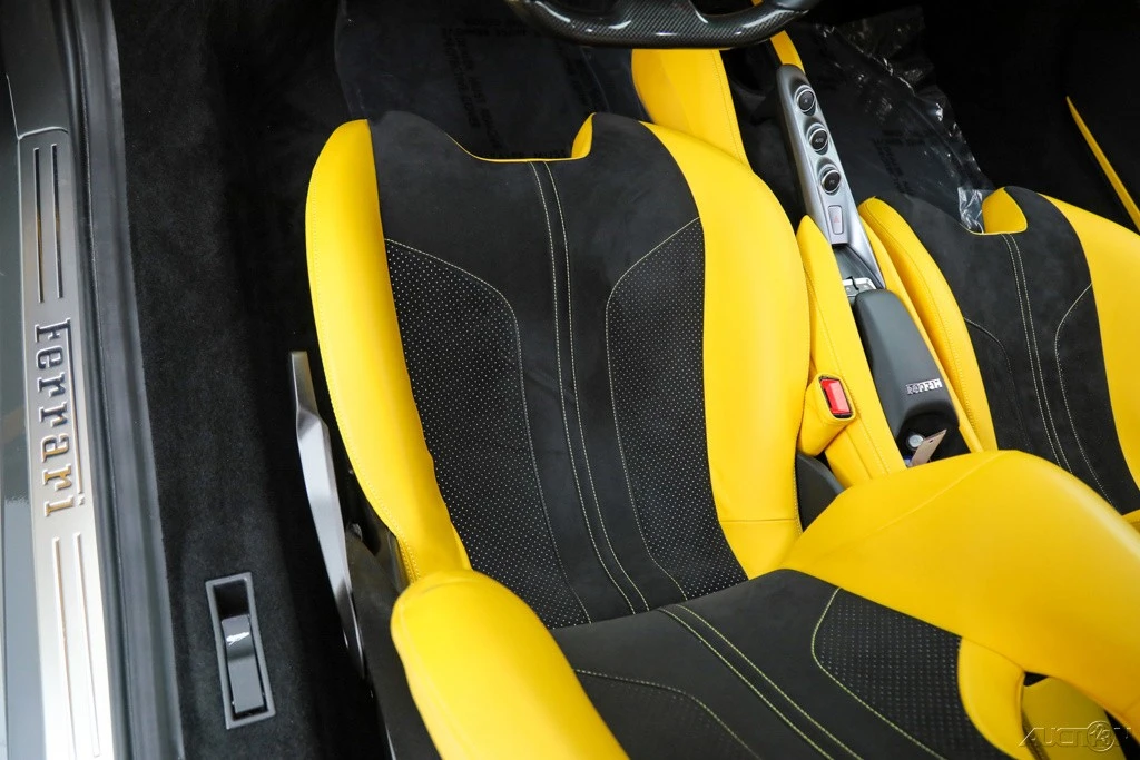 2022 Ferrari F8 Tributo - Image 19 of 21