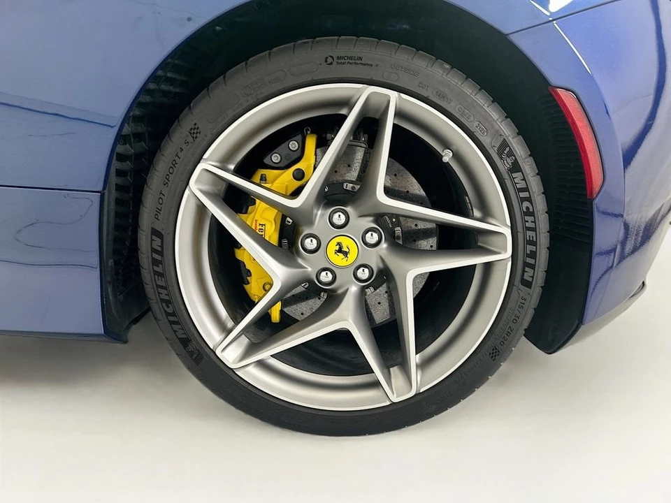 2022 Ferrari F8 Tributo - Image 27 of 31